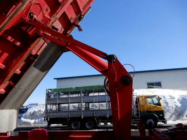 日野 プロフィア QKG-FS1EKDA(6x4)の写真12