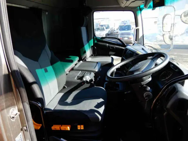 日野 プロフィア QKG-FS1EKDA(6x4)の写真22