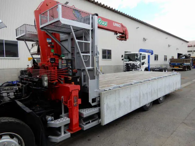 三菱 ファイター QDG-FQ62F(6x4)の写真10