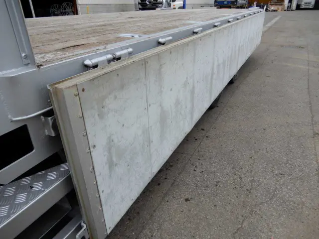 三菱 ファイター QDG-FQ62F(6x4)の写真12