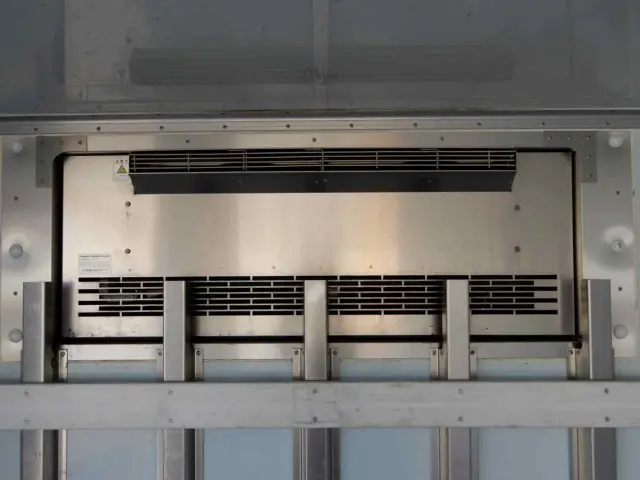 日野 レンジャー 2KG-FD2ABG(2WD)の写真17