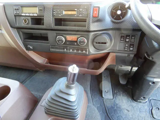 日野 レンジャー 2KG-FD2ABG(2WD)の写真23