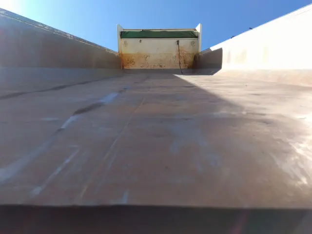 いすゞ ギガ QKG-CYZ77A(6x4)の写真7