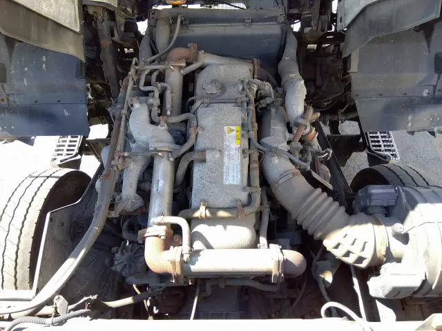 いすゞ ギガ QKG-CYZ77A(6x4)の写真21