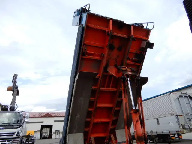 三菱 スーパーグレート QKG-FV60VX(6x4)の写真11