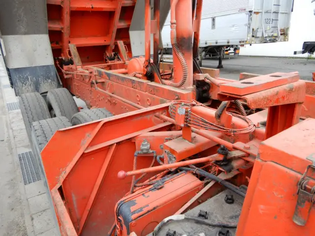 三菱 スーパーグレート QKG-FV60VX(6x4)の写真15