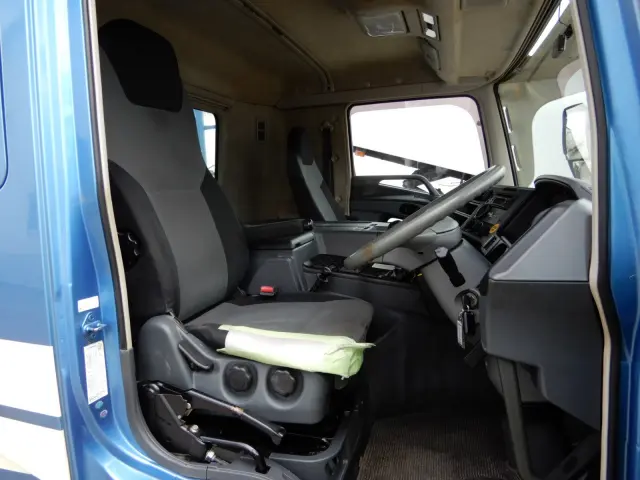 三菱 スーパーグレート QKG-FV60VX(6x4)の写真22