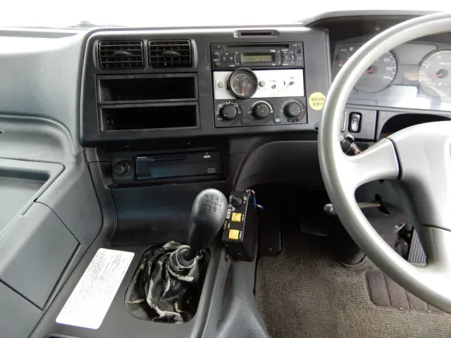 三菱 スーパーグレート QKG-FV60VX(6x4)の写真23