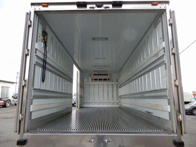 日野 レンジャー 2KG-FD2ABG(2WD)の写真7