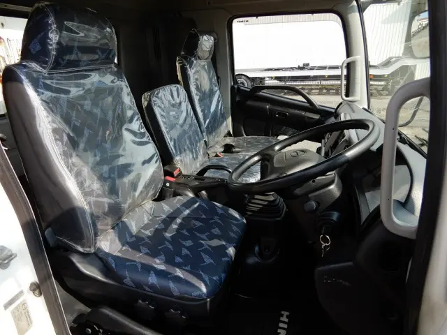 日野 レンジャー SDG-FX7JEAA(4WD)の写真22