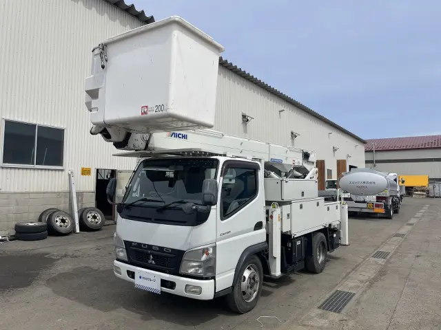 三菱 キャンター PDG-FE73DY(2WD)の写真1