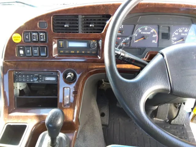 いすゞ ギガ QKG-CYY77A(6x4)の写真23