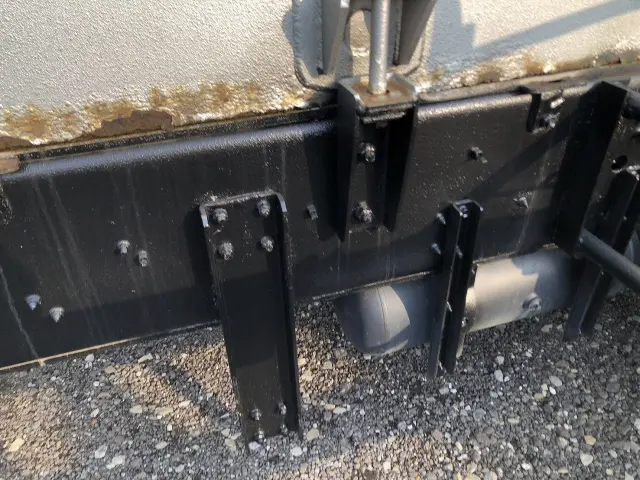 いすゞ ギガ QKG-CYY77A(6x4)の写真16