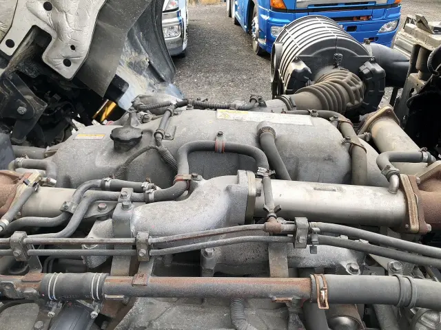 いすゞ ギガ QKG-CYY77A(6x4)の写真20