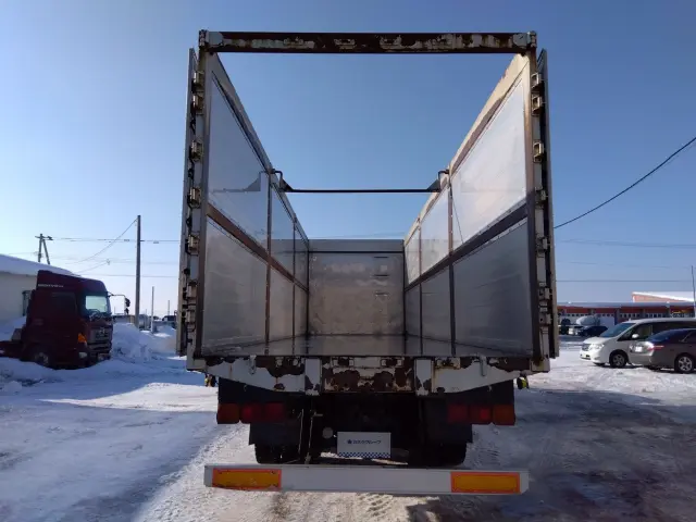 いすゞ ギガ PDG-CYH77W8(8x4)の写真11