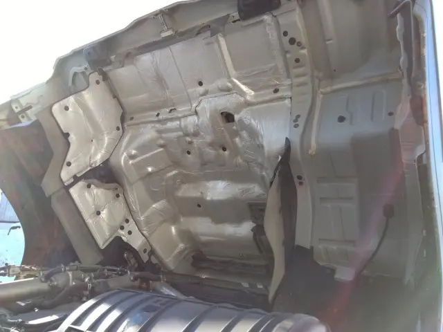 いすゞ ギガ PDG-CYH77W8(8x4)の写真18