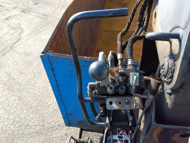 UD ビックサム KL-CW55J(6x4)の写真13