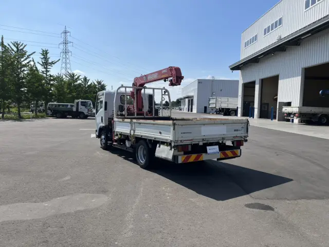 いすゞ エルフ TDG-NPS85AR(4WD)の写真4