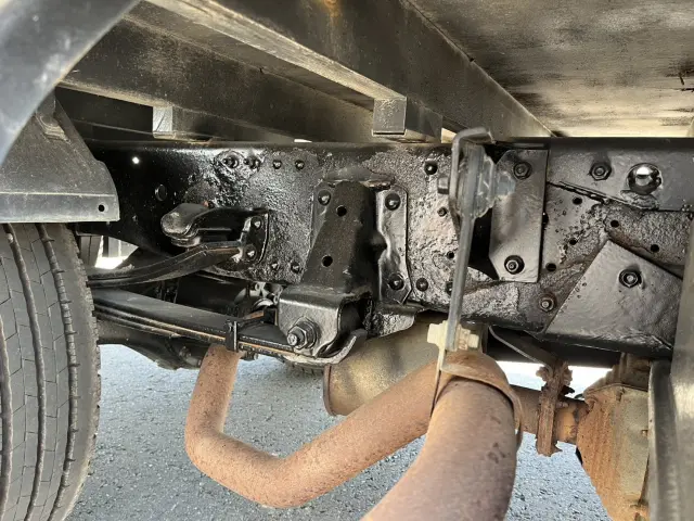 いすゞ エルフ TDG-NPS85AR(4WD)の写真13