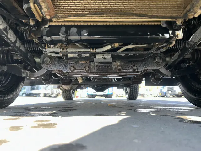 いすゞ エルフ TRG-NHS85A(4WD)の写真15