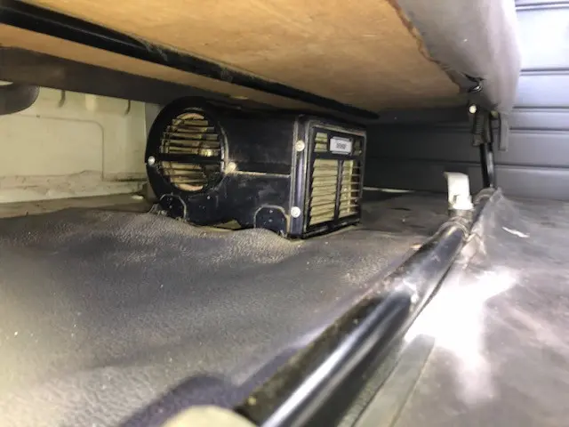 いすゞ エルフ TRG-NHS85A(4WD)の写真21