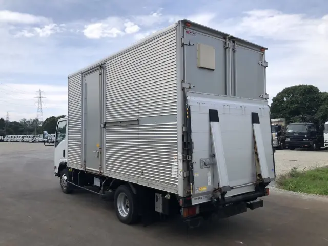 いすゞ エルフ TDG-NPS85AN(4WD)の写真4