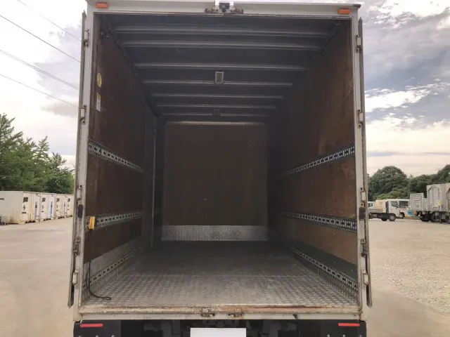 いすゞ エルフ TDG-NPS85AN(4WD)の写真7