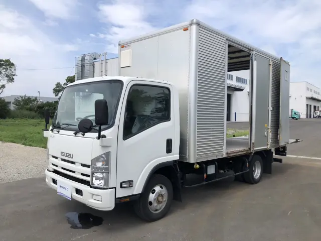 いすゞ エルフ TDG-NPS85AN(4WD)の写真8