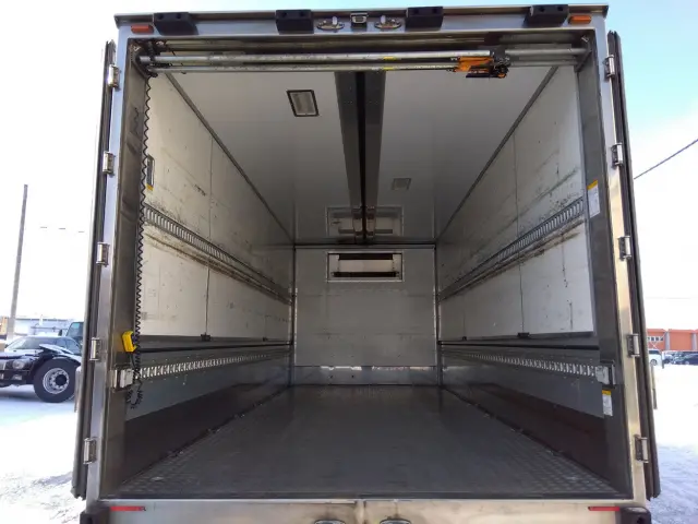 日野 レンジャー TKG-FD7JLAG(2WD)の写真7