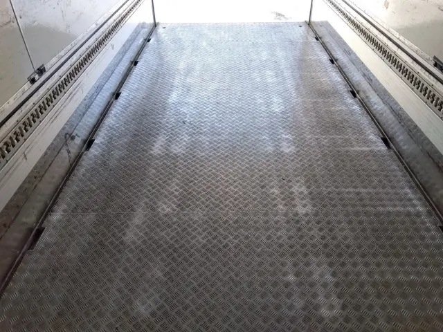 日野 レンジャー TKG-FD7JLAG(2WD)の写真8