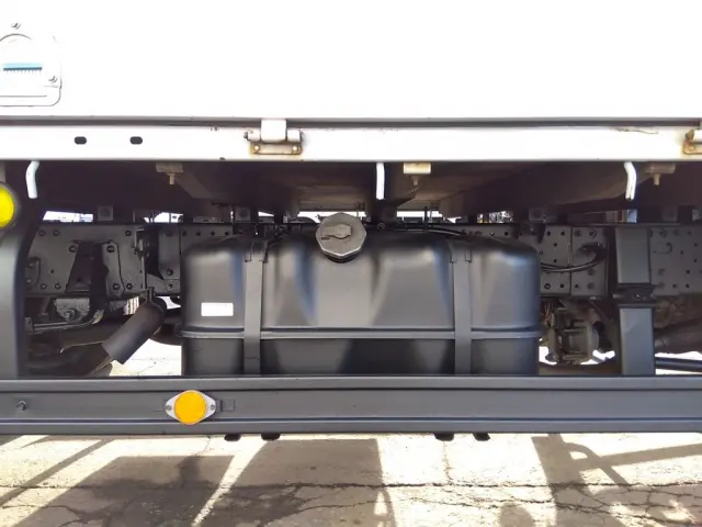 いすゞ エルフ TPG-NPS85AR(4WD)の写真15