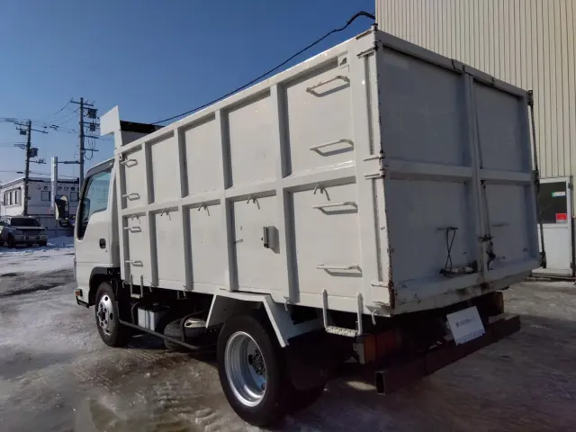 いすゞ エルフ TDG-NKS85AD(4WD)の写真4