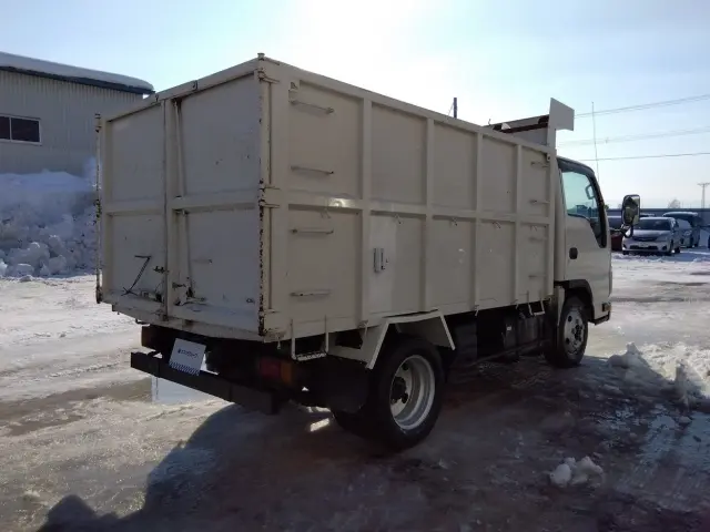 いすゞ エルフ TDG-NKS85AD(4WD)の写真6