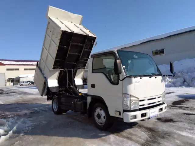 いすゞ エルフ TDG-NKS85AD(4WD)の写真8