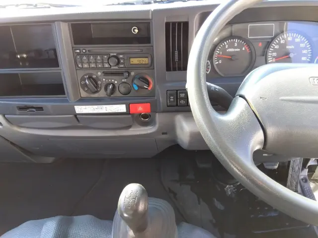 いすゞ エルフ TDG-NKS85AD(4WD)の写真23