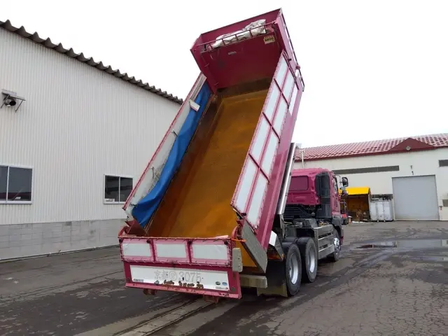 日野 プロフィア QKG-FS1EKDA(6x4)の写真8