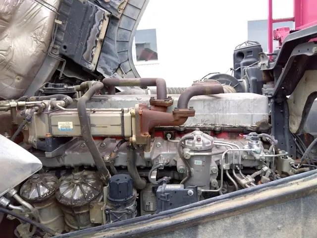 日野 プロフィア QKG-FS1EKDA(6x4)の写真19