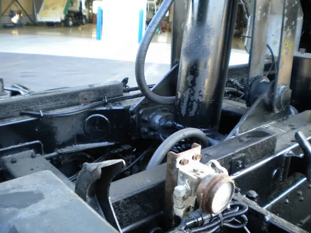 三菱 スーパーグレート QKG-FV60VX(6x4)の写真13