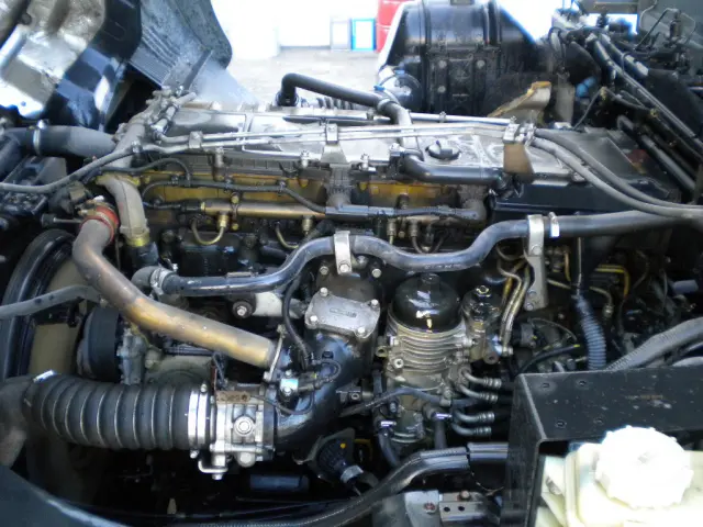 三菱 スーパーグレート QKG-FV60VX(6x4)の写真20