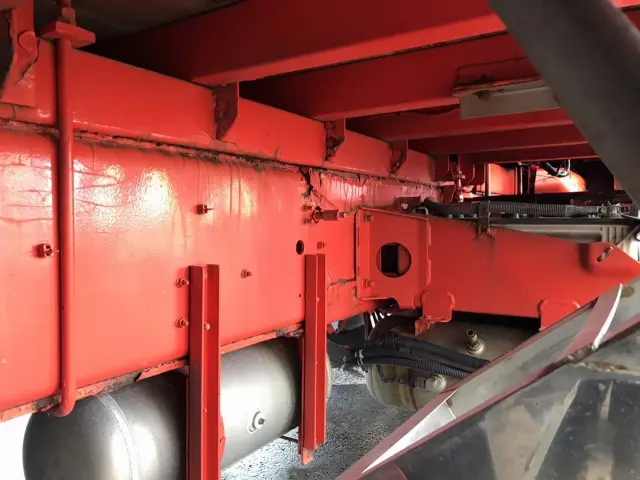 いすゞ ギガ QKG-CYZ77A(6x4)の写真16