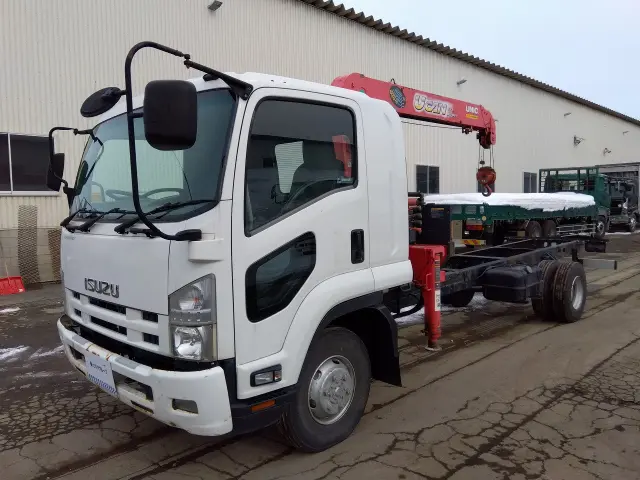 いすゞ フォワード PDG-FRS90S1(4WD)の写真1