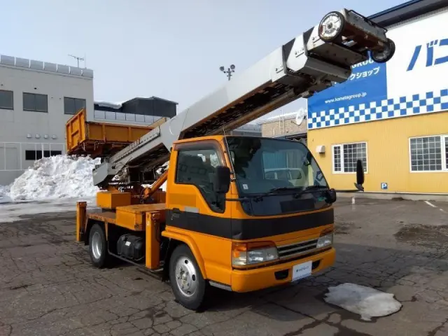 いすゞ エルフ KK-NKR71E3N(2WD)の写真2