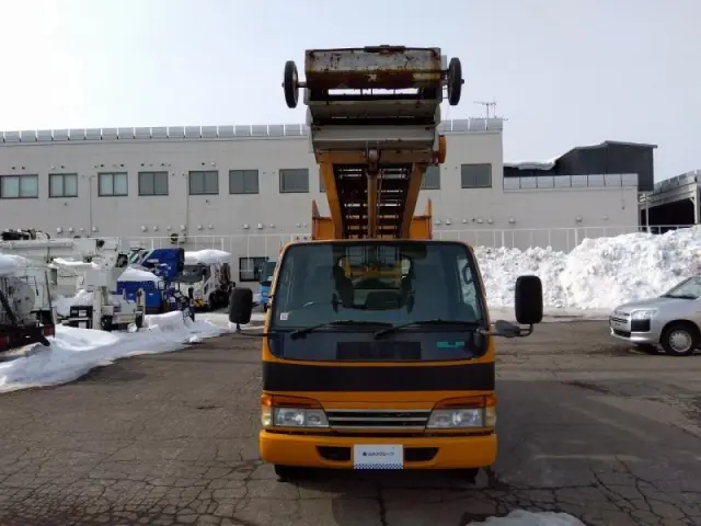 いすゞ エルフ KK-NKR71E3N(2WD)の写真3