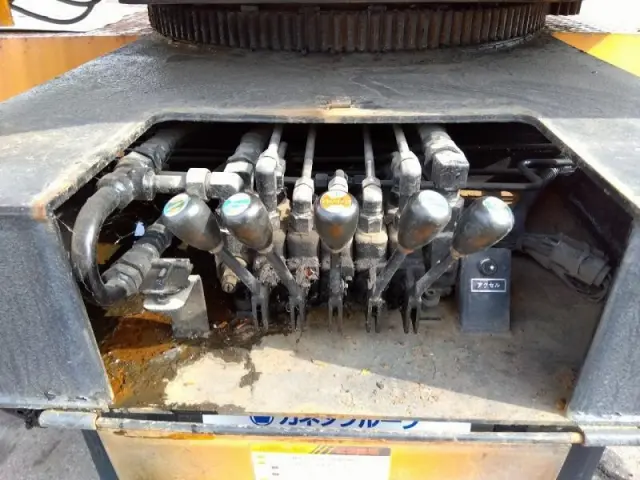 いすゞ エルフ KK-NKR71E3N(2WD)の写真12