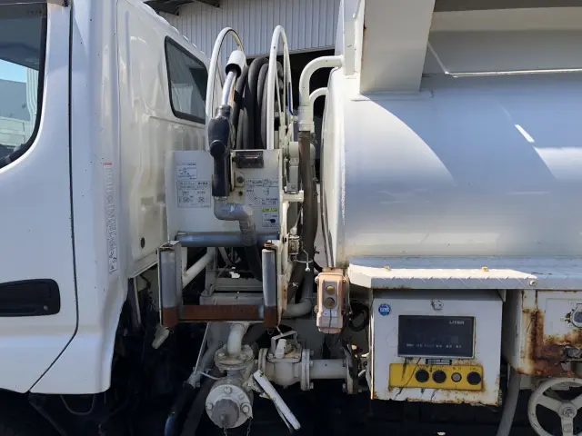 日野 デュトロ SKG-XZU675M(4WD)の写真9