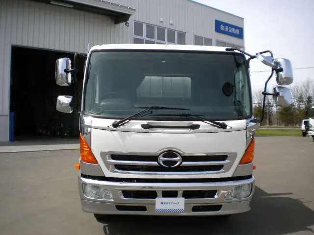 日野 レンジャー TKG-FD7JLAA(2WD)の写真3