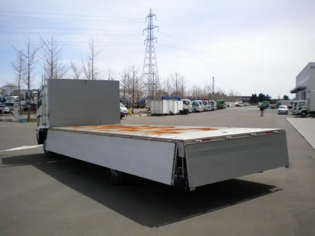 日野 レンジャー TKG-FD7JLAA(2WD)の写真9