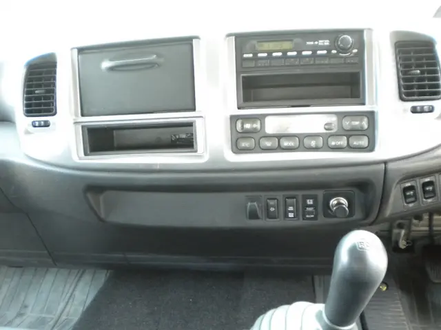 日野 レンジャー TKG-FD7JLAA(2WD)の写真23