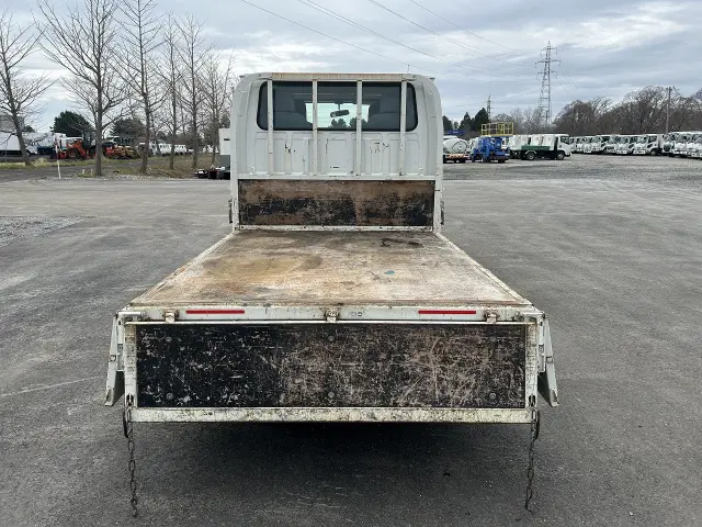 いすゞ エルフ TRG-NHS85A(4WD)の写真9