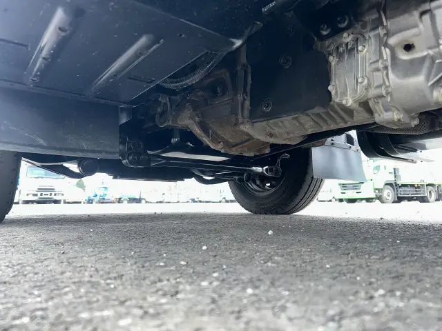 いすゞ エルフ TRG-NHS85A(4WD)の写真14